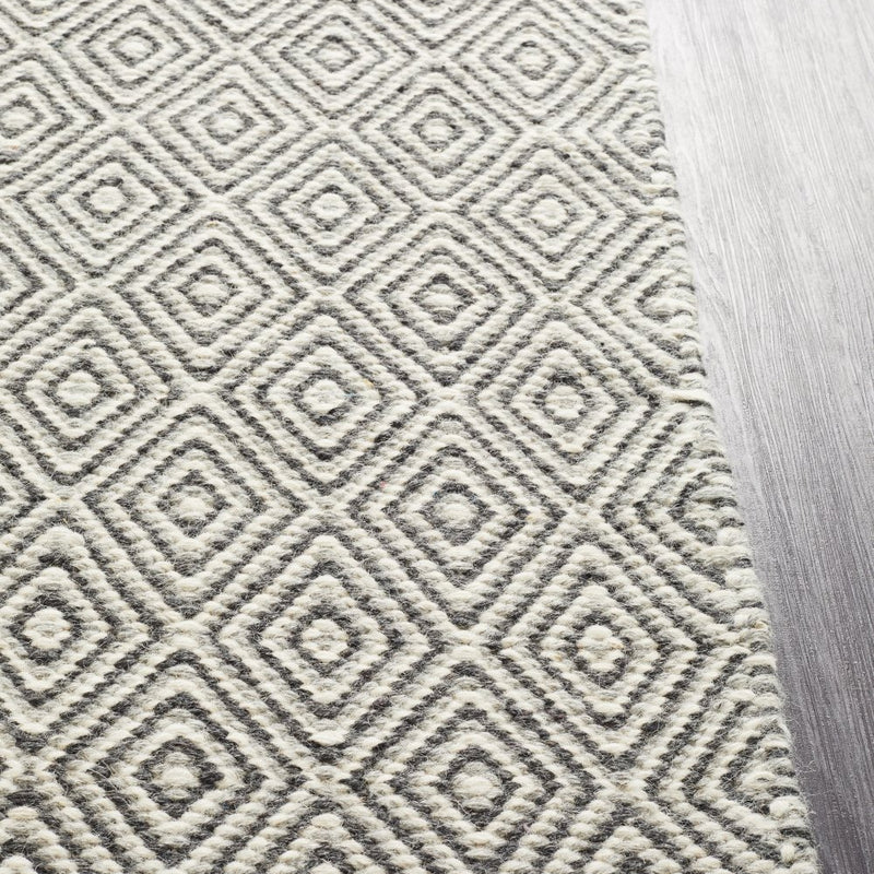 Skandinavian 304 Grey Rug