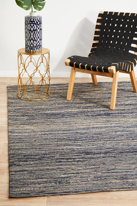 Skandinavian Java Navy Rug