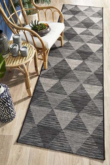 Terrace 5503 Black Runner Rug